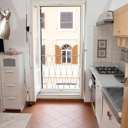 A Cento Passi Dal Colosseo Apartment