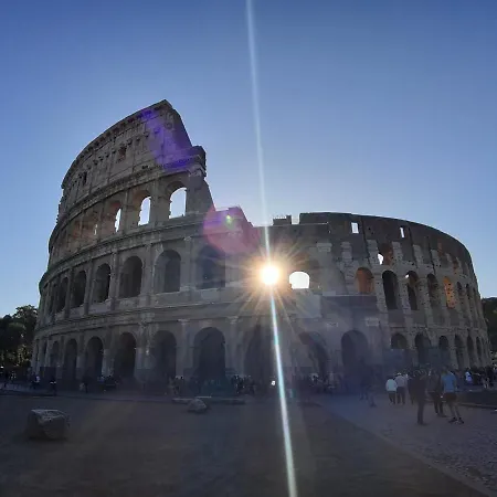 Apartment A Cento Passi Dal Colosseo