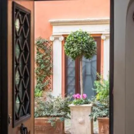 Apartment A Cento Passi Dal Colosseo *